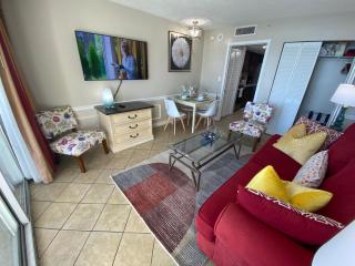 Camelot By The Sea Ocean Front Condo - Myrtle Beach - 5