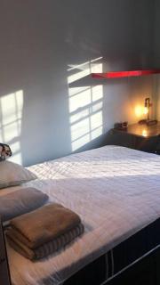 Rock Pad AirBnB - New Haven - 1