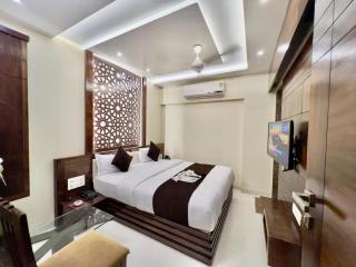 HOTEL REST INN - Surat - 0