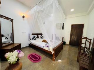 Citadel of Dreams Ella - 0