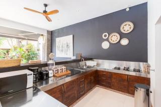 Villa Jago - Private Luxury Villa with Large Pool in Seminyak - Seminyak - 5