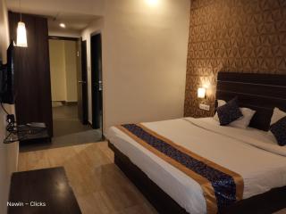 Redfox Hotel- Aminjikarai - Madras - 7
