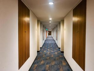 J4 Hotels Legian - Legian - 4