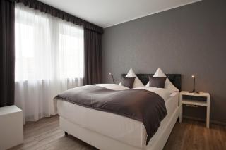Hotel Asahi - Düsseldorf - 9