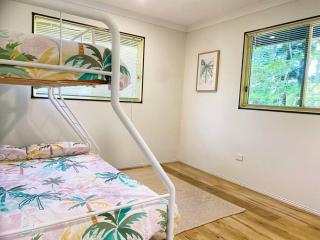 Cosy house among the trees - 8