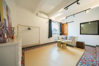 Shanghai Hills & Serendipity Roof House Near Line1 & Line12 South Shanxi Road iAPM Huaihai Zhong Road - 7