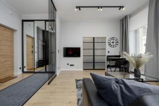 Exclusive Grey and Red Apartment in Warsaw Center by Noclegi Renters - Varsavia - 3
