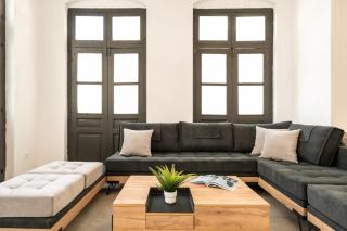 Ranny House - Athens - 0