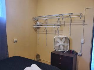 Del Valle Central Casa near Trendy Calle Loiza- One bedroom with queen - San Juan - 4