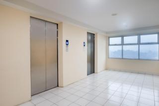 OYO Life 2837 Apartment Dramaga Tower - 1