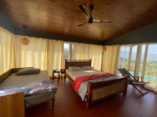 Ebonystays The Glasshouse - 7