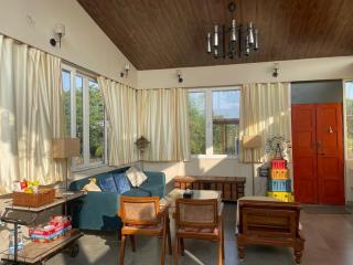 Ebonystays The Glasshouse - 3