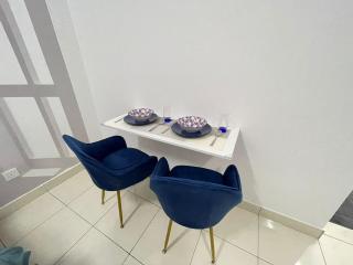 Lenore & Myna Suite at Alanis Residence Sepang, KLIA Homestay Apartment - Sepang - 6