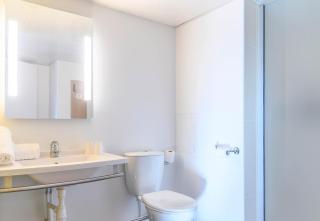 B&B HOTEL Nîmes Centre Arènes - Nimes - 3