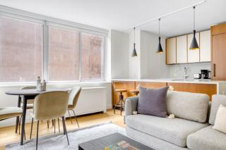 Midtown E 2br w elevator doorman gym nr UN NYC-752 - 9
