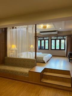 Quinstel Guesthouse - Bangkok - 7