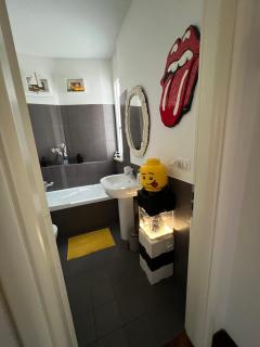 Cip's Brickhouse - 2