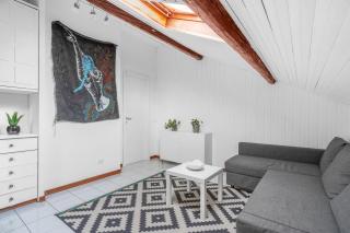 MA15 Duomo-Loreto - Large - Central - Bright - 4