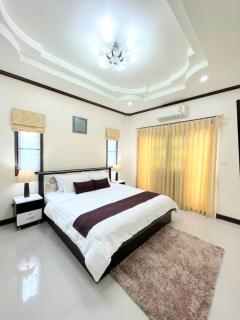 Malinee Villa Phuket - Bang Tao Beach - 1
