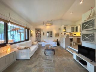 Lavender by halu!, Villa with outdoor ping pong area - Sani Beach - 7