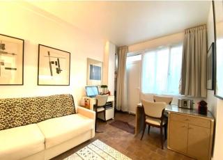 Très Joli studio en plein cœur du 11eme - París - 0