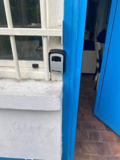 Très Joli studio en plein cœur du 11eme - París - 4