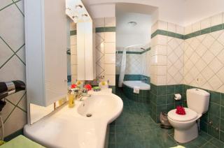 Faos Luxury Apartments 2 - Agia Effimia - 2