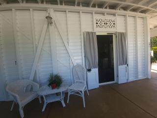 Ribbonwood Bed & Breakfast, Emu Park Qld - Emu Park - 3