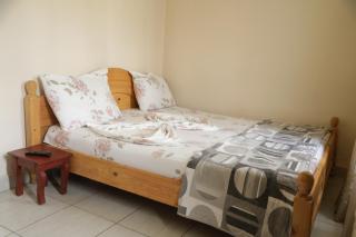Kigali guesthouse: shared property with individual rooms - 8