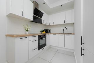 Modern Apartment with Balcony & Parking Warsaw Mokotów by Noclegi Renters - Varsavia - 6