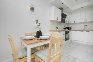 Modern Apartment with Balcony & Parking Warsaw Mokotów by Noclegi Renters - Varsavia - 8