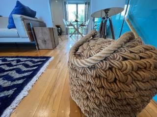 Modern Seaside Townhouse feat Sauna near Brighton - Shoreham-by-Sea - 2