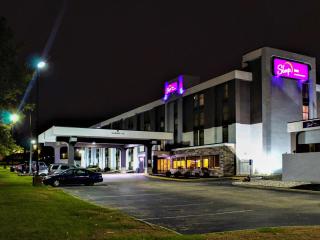 Sleep Inn - 9