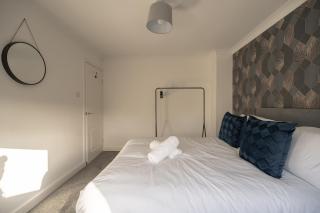 Milburn House By Horizon Stays - Stockton-on-Tees - 1
