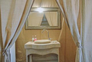 Camel Trips Luxury Camp - 1