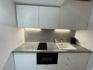 Bright studio apartment in the heart of Paris - París - 3