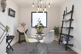 Waters Edge 220 by Host Agents - 3