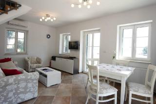 Villa Regalo on Hvar, beach front - Sveti Ante - 7