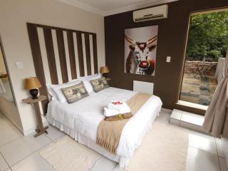 An Exclusive Guesthouse too - Mbombela - 7