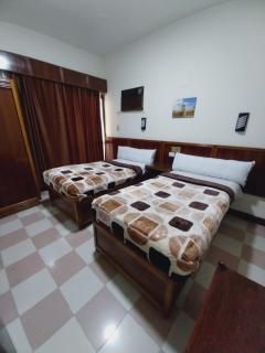 Merry Land Hotel & Roof Top Nile Restaurant Luxor - Louxor - 1