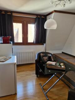 Face à la cathédrale - 1