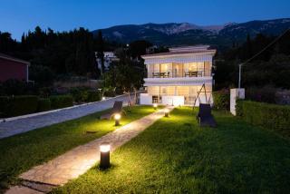 Barefoot Contessa - Lourdata - 3