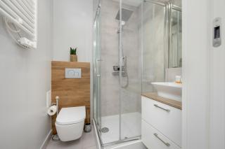 Unique Bright Apartments in Warsaw by Noclegi Renters - Varsavia - 3