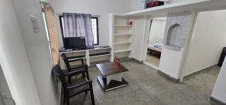 HOMESTAY - AC 1 BHK NEAR AlRPORT - Chennai - 7