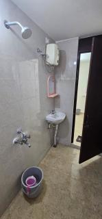 HOMESTAY - AC 1 BHK NEAR AlRPORT - Chennai - 2