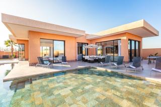 Villa Perle Rouge, Piscine , Cuisinière, Billard, playStation5 - 1