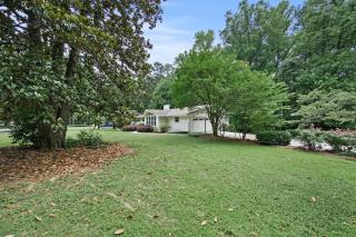 Quiet Treasure - Sandy Springs - 2