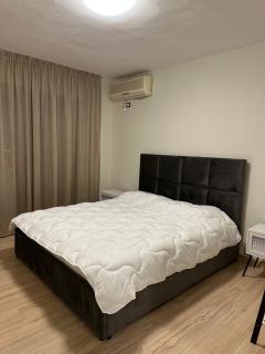 White apartment, in the center of Tirana - Tirana - 1