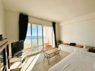 HYETOUZE T2 pour 4 personnes vue mer et port- Hyères Port - Hyères - 8