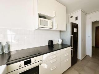 HYETOUZE T2 pour 4 personnes vue mer et port- Hyères Port - Hyères - 4
